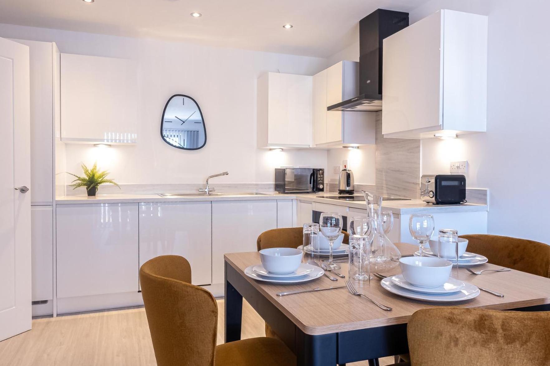 Apartment Quiet 2-bed In Birmingham, Ideal For Relaxing Birmingham