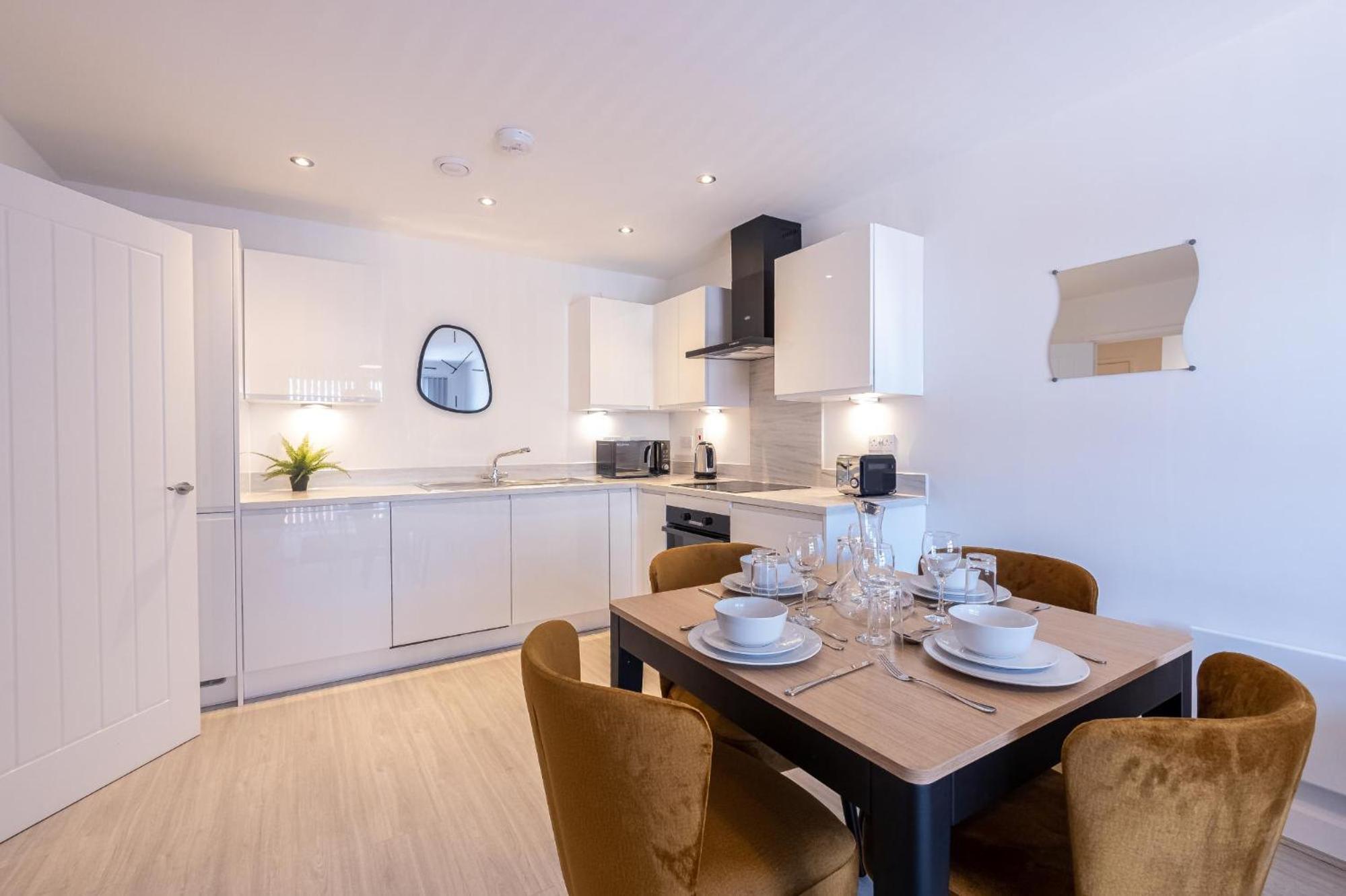 Quiet 2-bed In Birmingham, Ideal For Relaxing Birmingham